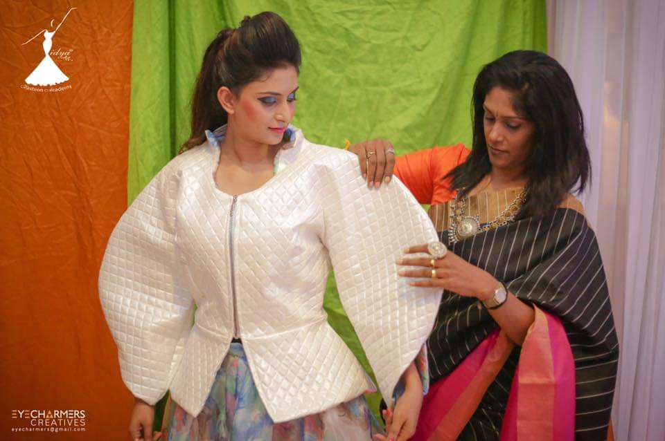 Vidya - Latest update - fashion garment construction